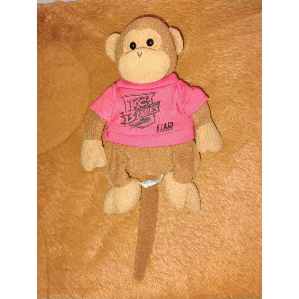 Ce Pellet Brown Monkey KC Blades  On The Tshirt